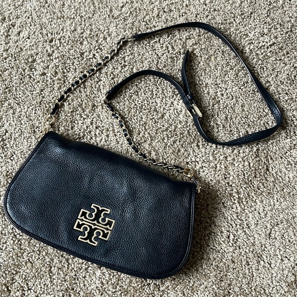 Tory Burch Handbags - Tory Burch Britton Black Leather Crossbody Bag